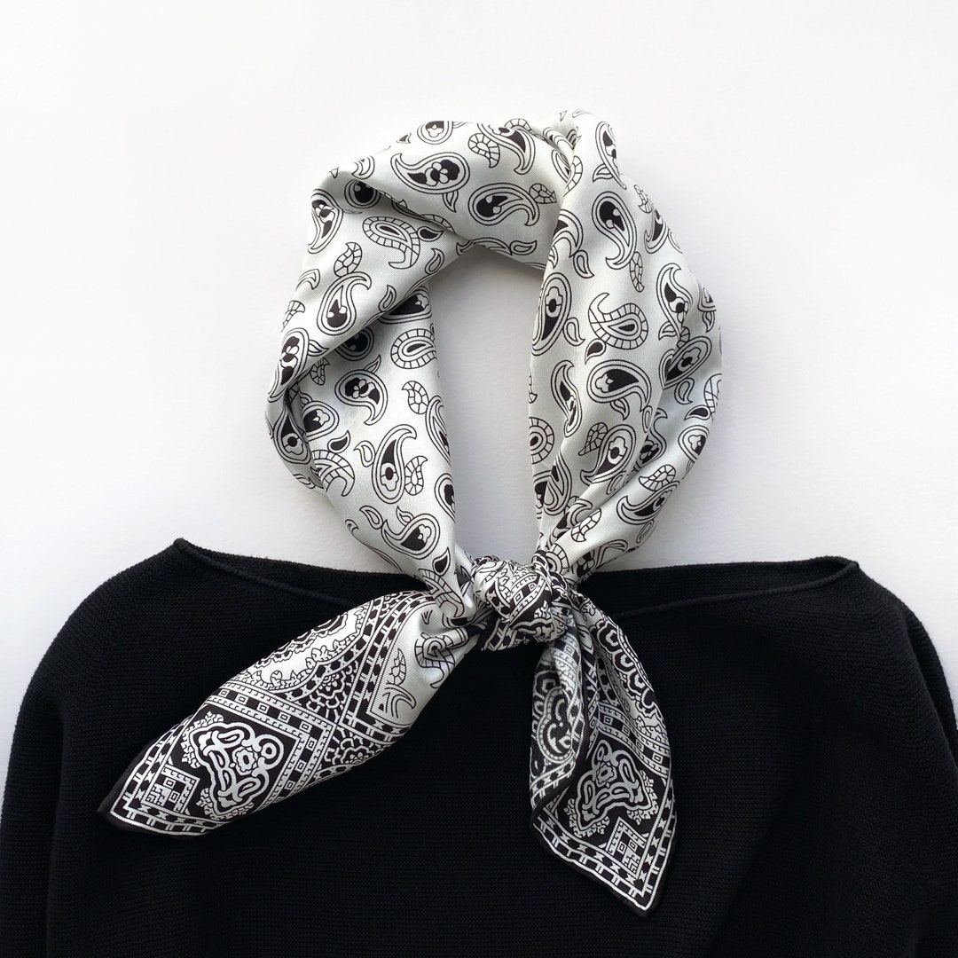 人気ブランド新作豊富 Neck Square Bandana Twill Silk Scarf, Silk Women Men Clothing