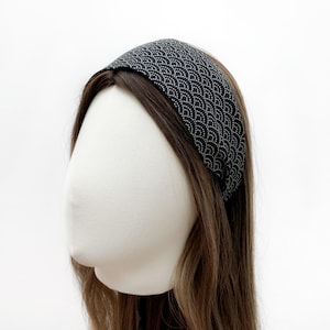 Handmade Japanese cotton yoga headband, elastic hair band image 3