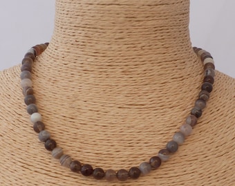 Botswana Agate Necklace - Round and Polished Natural Stones