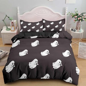 Cute white ghost pattern black halloween bedding & pillowcase, gothic duvet cover, dorm bedding, goth decor toddler bedding, halloween gift