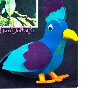 Vintage Sewing Pattern 9&quot; Cockatoo Bird Felt Fabric Soft Sculpture Toy Doll PDF Instant Digital Download Sewn Plush Parrot Stuffed Animal