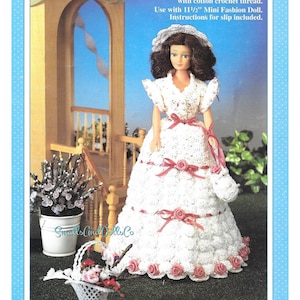 Vintage Häkelanleitung 11.5" Fashion Doll Hübsche Gartenparty Kleid Outfit PDF Sofortiger digitaler Download Rosen Bänder verziert Kleid Hut