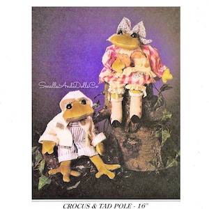 Vintage Sewing Pattern Country Frogs Soft Sculpture Dolls PDF Instant Digital Download Soft Girl and Boy Froggie Toys 16"