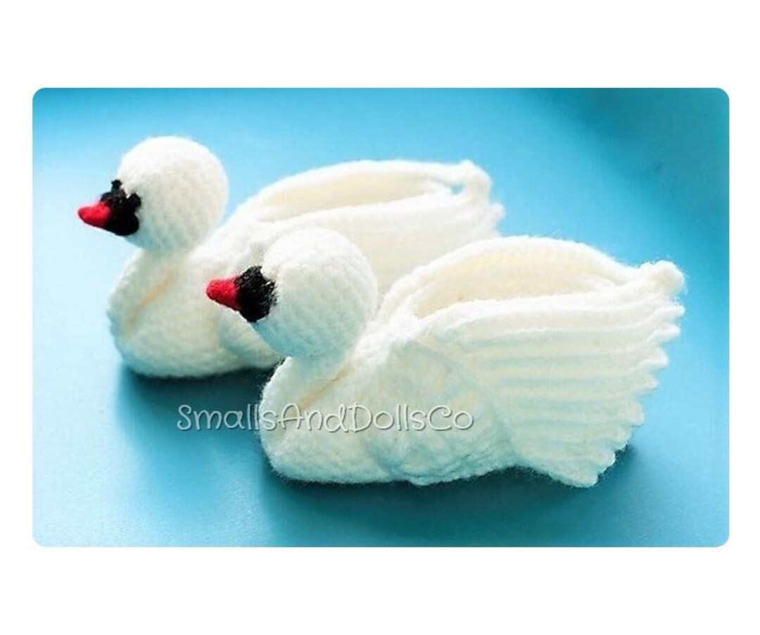 Vintage au crochet motif cygne chaussons pour bébé PDF - Main Image