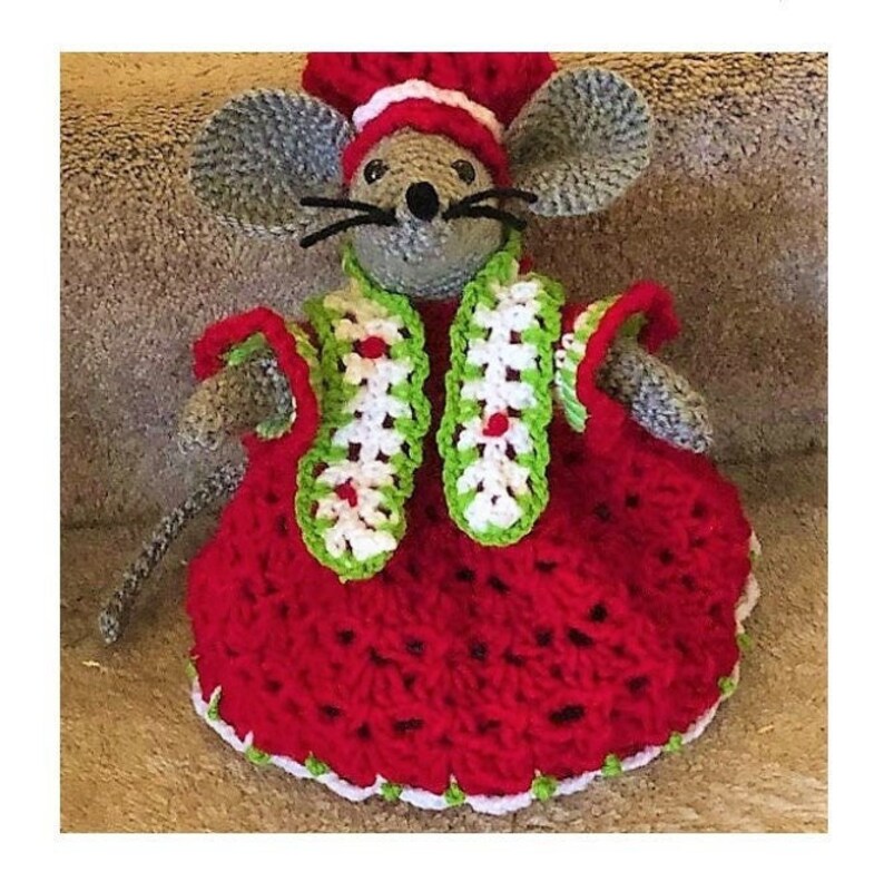 Vintage Crochet Pattern 11 Christmas Mouse Mrs Santa Claus Amigurumi Soft Toy Doll PDF Instant Download Plush Mouse 4 Ply image 2