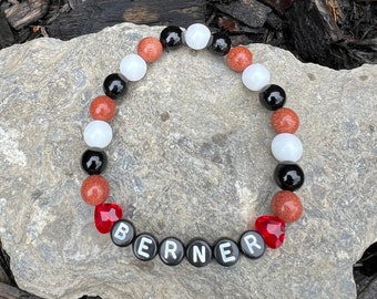 Berner Bracelet Bernese Mountain Dog gemstone beads Swarovski crystal hearts