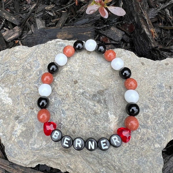 Berner Bracelet Bernese Mountain Dog gemstone beads Swarovski crystal hearts