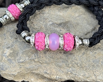 Beaded Paracord Dog Show Lead, Heavy Weight with Pink Rose Beads