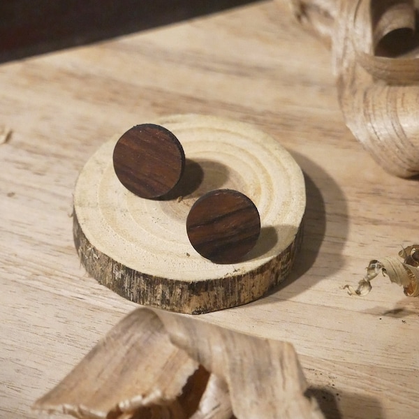 Ohrringe aus Olivenholz, Walnuss, Buchsbaum oder Eiche, handgefertigt, französische Handwerkskunst