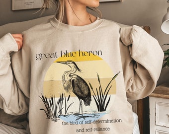 Great Blue Heron Sweatshirt, Bird Sweatshirt, Bird Lovers Shirt, Bird Lovers Gift, Vintage Women's Sweatshirt, Retro Heron Shirt