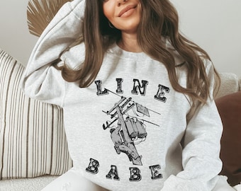 Lineman's Wife Sweatshirt, Line Wife Shirt, Lineman Girlfriend, Lineman Sweatshirt, Life Of Lineman, Lineman Wife Gift, Line Man Crewneck
