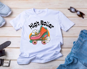 Roller Skating retro t -shirt // High Roller tee // Old School tee // Vintage roller derby shirt // Classic 1970's logo // Regalo per lei