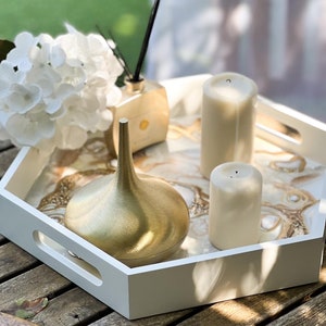 Bathroom resin tray, tray for decor, candle tray, geode vanity tray, vanity perfume tray, resin home decor, trinket tray
