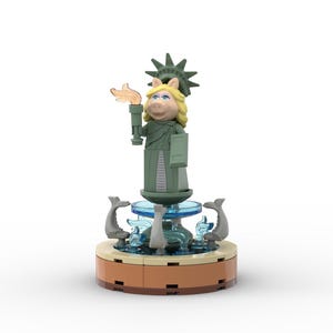 Miss Piggy Fountain | Muppet*Vision 3D The Muppets Building Block Model Kit