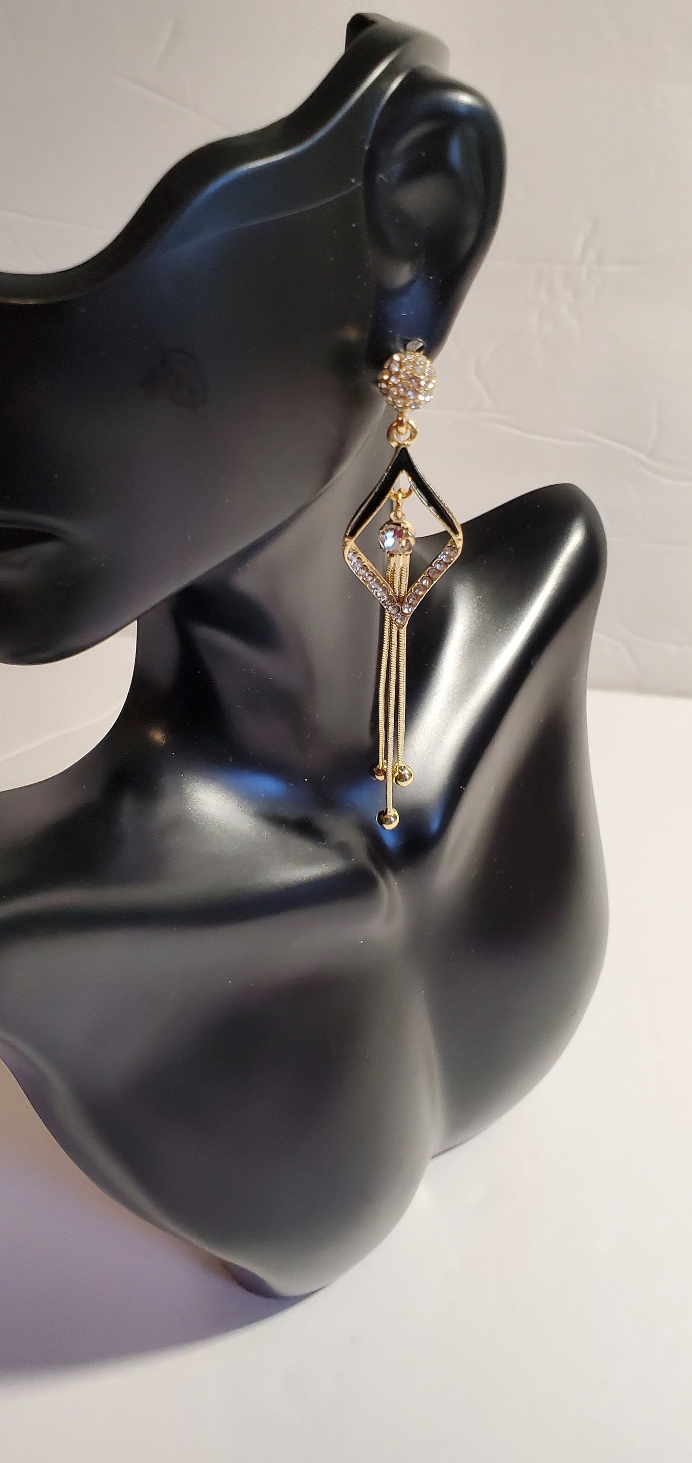 Orecchini Pendenti A Lettera D Con Nappa E Strass – Vintage Oro Per Matrimoni E Feste - 4