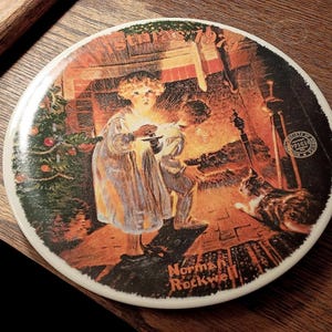 Vintage Norman Rockwell Christmas plate 1979 &quot;Somebody&#39;s Up There&quot;