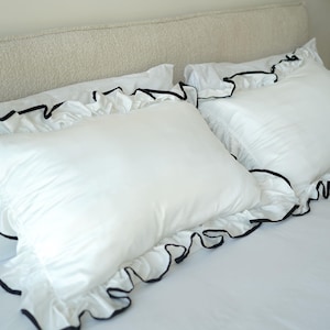 Ruffled Pillowcase, Pure 100% Silk Pillowcase, Silk Pillowcase, Double Sided with Zip Silk Pillow Cover Pillow Case  (50x75cm - 20x30in)