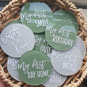 Acrylic Baby Milestone Rounds - Monthly Baby Milestone Discs - 12 Month Set Announcement - Newborn Photo Prop - Babies First Year