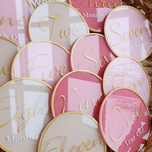Acrylic Baby Milestone Rounds - Monthly Baby Milestone Discs - 12 Month Set Announcement - Newborn Photo Prop - Babies First Year