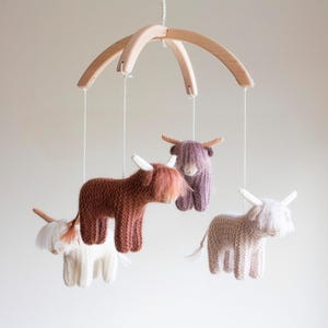 Highland Cows baby mobile: neutral nursery decor handcrafted in the UK