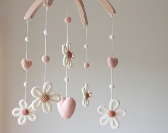 Daisies nursery mobile - baby girl gift - floral baby room decor, flowers, retro