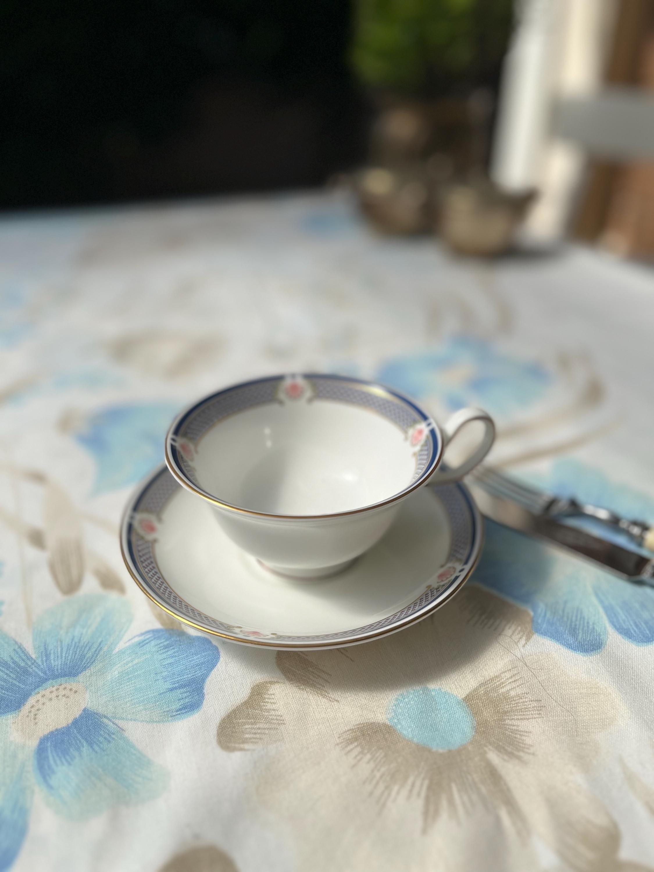 Elegant Late 20th Century Wedgwood Waverley Pattern Tea Cup 