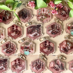 Dragon Age Veilguard Keychains – Isometric Companion Room Charms – Bellara, Emmrich, Neve, Taash, Harding, Lucanis, Davrin, and More