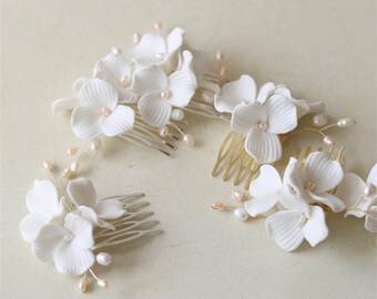 Ceramic White Flower Bridal Headpiece, Freshwater Pearl Hair Comb, Wedding Hair Accessories, Bridesmaid Small Hair Comb, Wedding Hair Piece