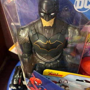 Spider-Man Avenger bundle/Easter Batman, action figure, large story book color image 4