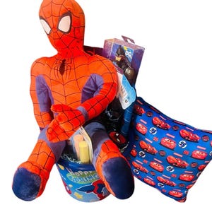 Spider-Man Easter bundle 24 inch plush ,Cars soft pillow , Batman action figure Bild 1