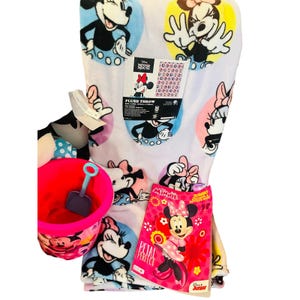 Minnie mouse sand bucket 50 x 70 soft adorable throw large mini pillow plush image 2