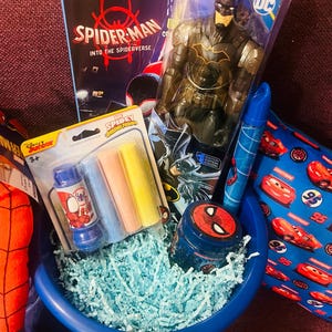 Spider-Man Easter bundle 24 inch plush ,Cars soft pillow , Batman action figure Bild 4