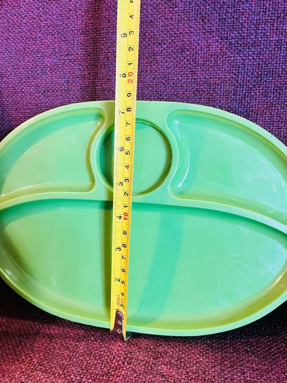Vintage Plastic Camping or Picnic Tray Se - image 9