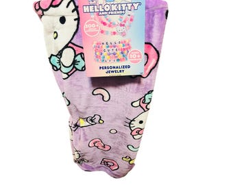 Hello kitty and friends bundle 50*70 throw with personal jewelry makes 10 bracel