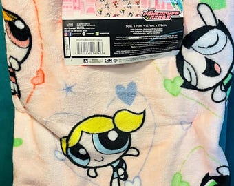PowerPuff Girls (Heart Girls ) 50 by 70 throw vibrant colors