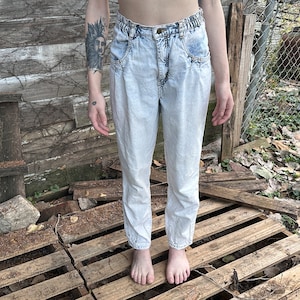 1980s stone washed high waisted Gitano Mom Jeans / denim / PS Gitano / vintage label size 10 short