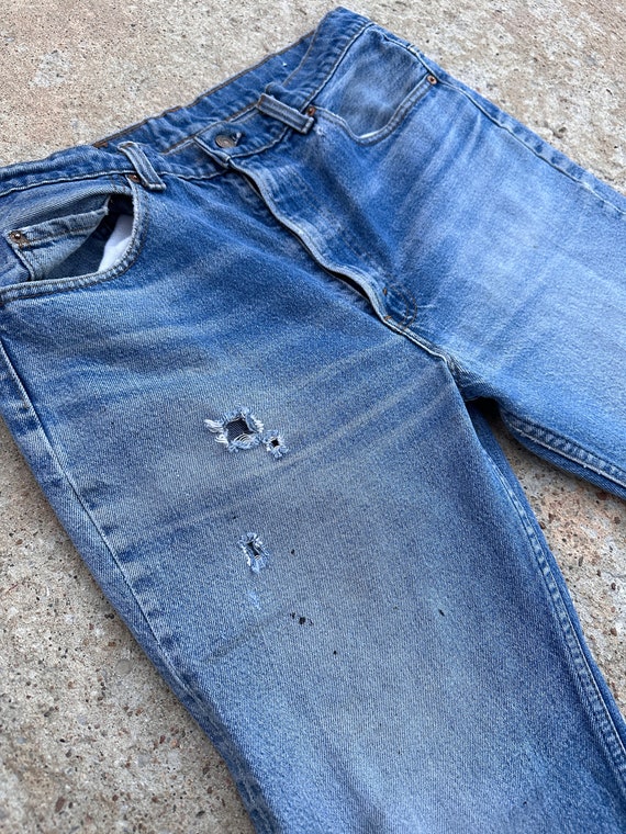 Levi’s 517s Vintage Denim/ Worn Jeans / Made in t… - image 4