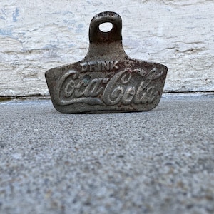 Coca Cola wall mount bottle opener / Starr X / Authentic vintage / 1940s
