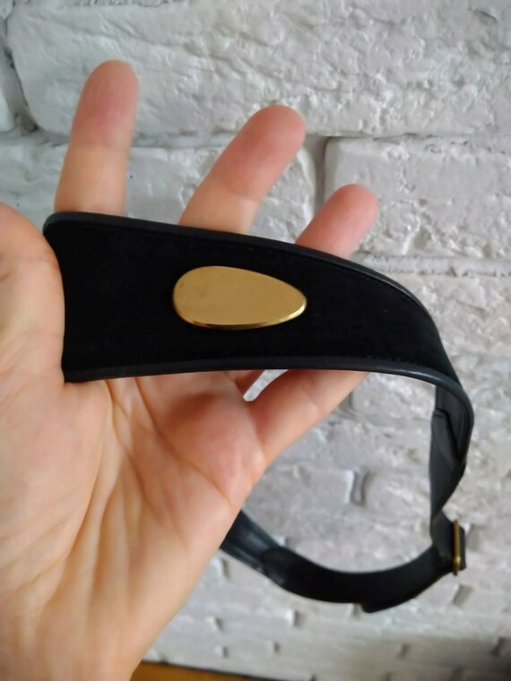 Vintage black suede Etienne Aigner belt, Logo bel… - image 3
