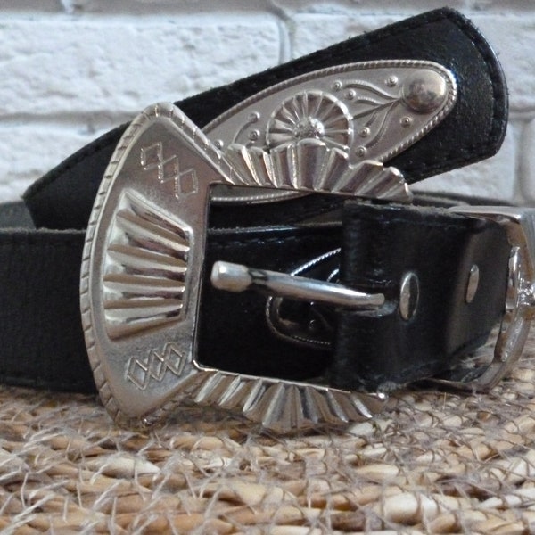 Vintage genuine leather black belt. Metal-embellished belt. Fits 25" - 29"