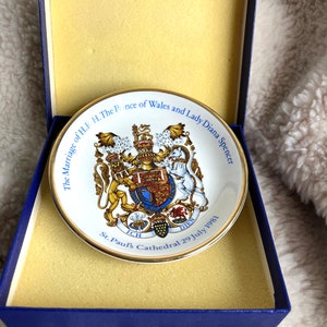 Royal wedding 1981 Charles and Diana porcelain memorable plate made by Wood and sons. Collectible English souvenir. Vintage gift unisex.