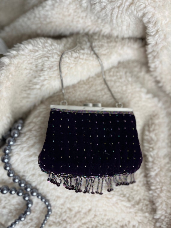 Art Deco style purple velvet small handbag or purs