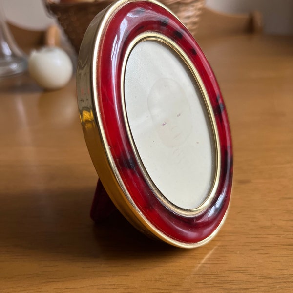 Lovely Small Oval Bakelite Vintage 60s Photo Frame. Collectible souvenir. Home decoration. Gift Unisex. Housewarming Gift.