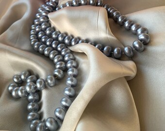 Collier Ras Du Cou Multirangs En Perles Nacrées Irrégulières - Longueur Environ 46-60 Cm, Vintage