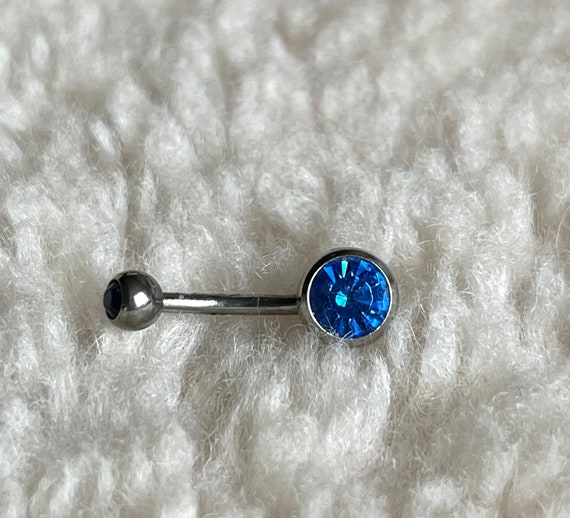 Belly button steel ring with a beautiful bright s… - image 3