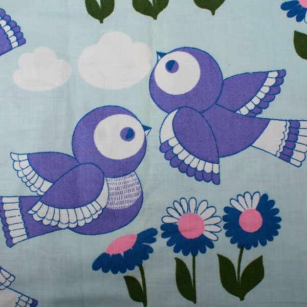 Tissu en coton vintage des années 1970, oiseaux floraux violet bleu rose, décoration d'intérieur