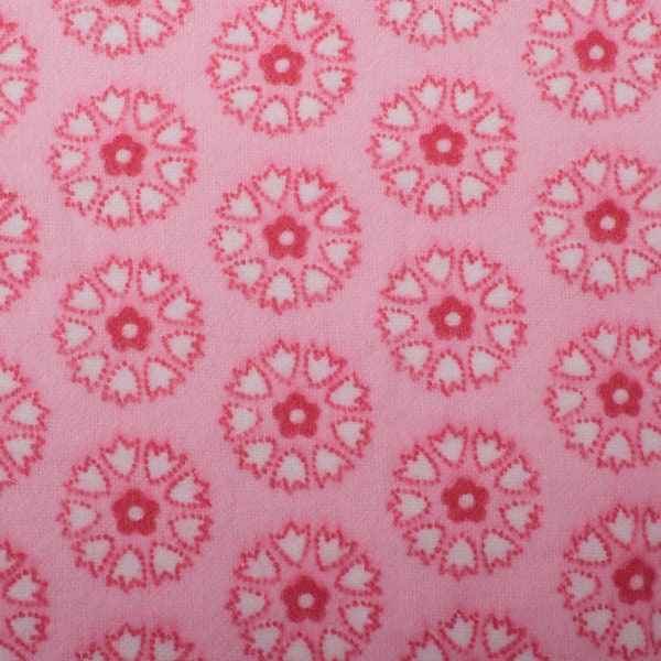1990s Vintage cotton flannel fabric, ditsy flowers, pink white, BTY