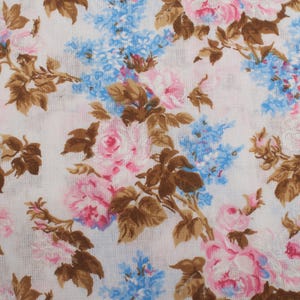 1990s Vintage cotton fabric, pink roses white background, Home decor