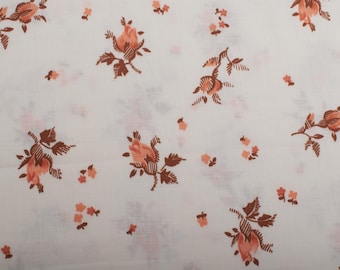 Tela de algodón francesa vintage: estampado floral en tonos melocotón y marrón, 5,2 yardas.