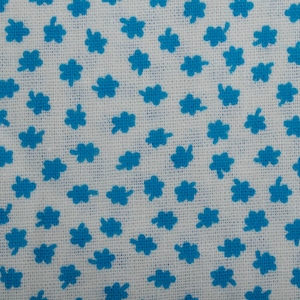 1.6Yd Cute 1980s Vintage cotton Fabric, blue flowers ditsy white background, quilting sewing retro